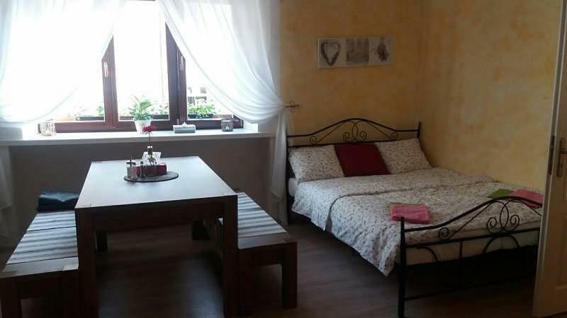 Apartman Lotos Микулов Экстерьер фото